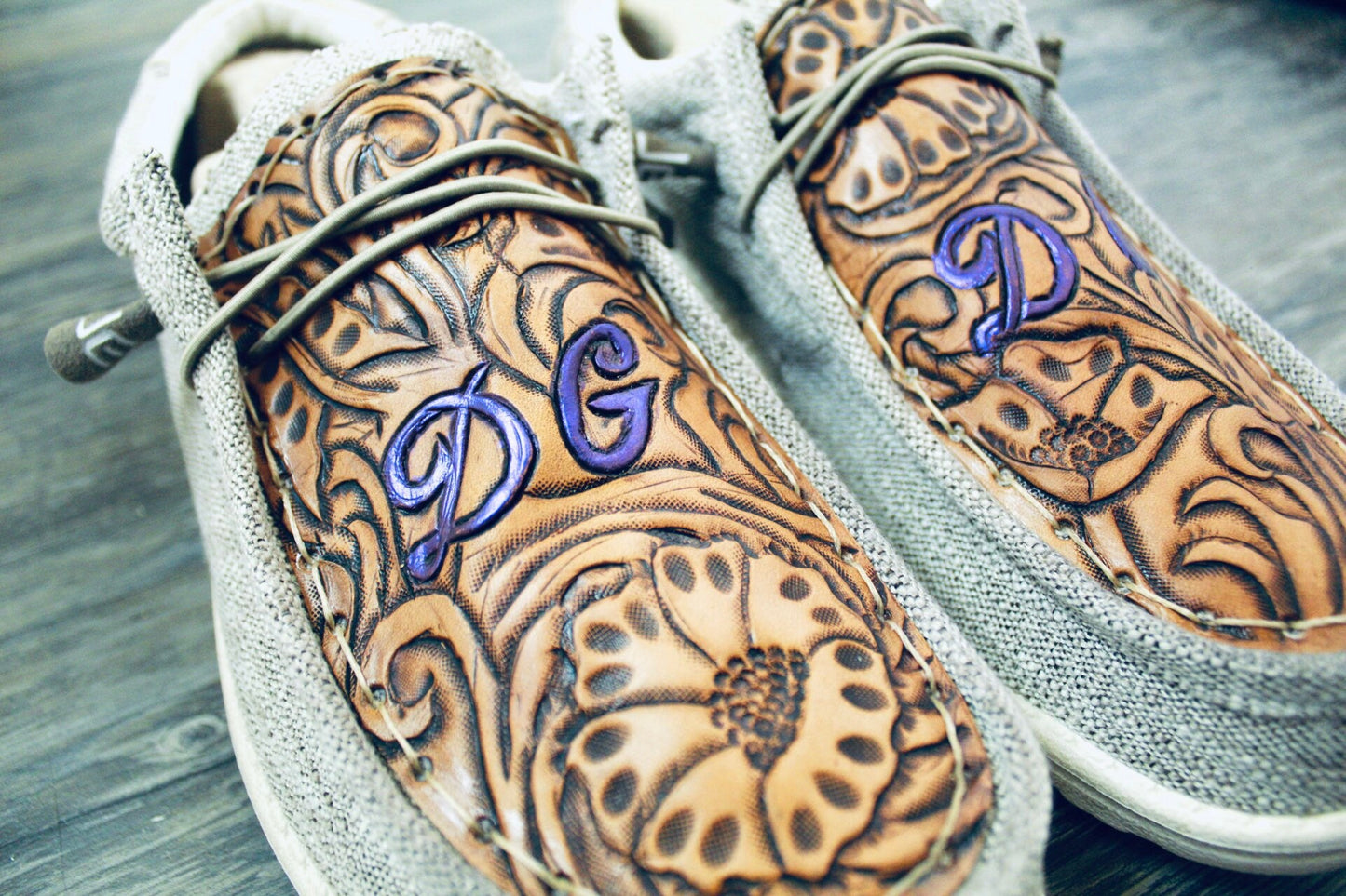 Men and Women Leather Dude Shoes