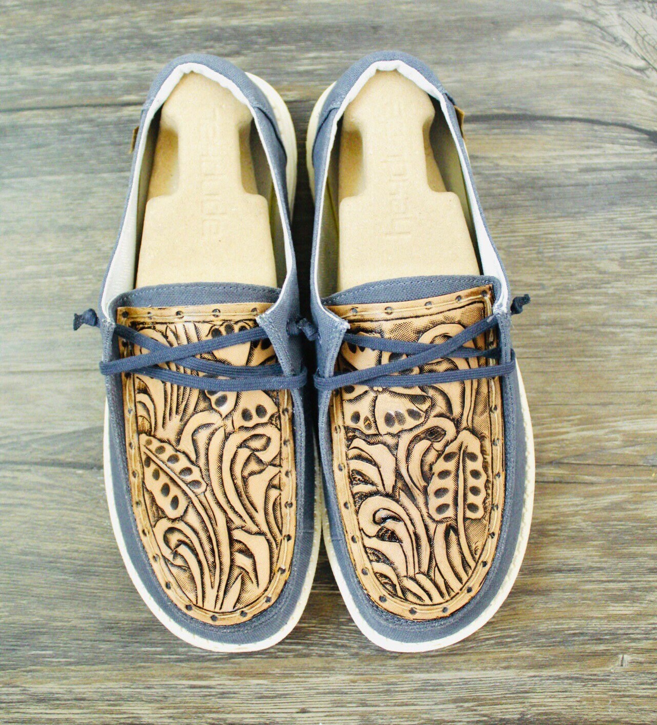 Men and Women Leather Dude Shoes