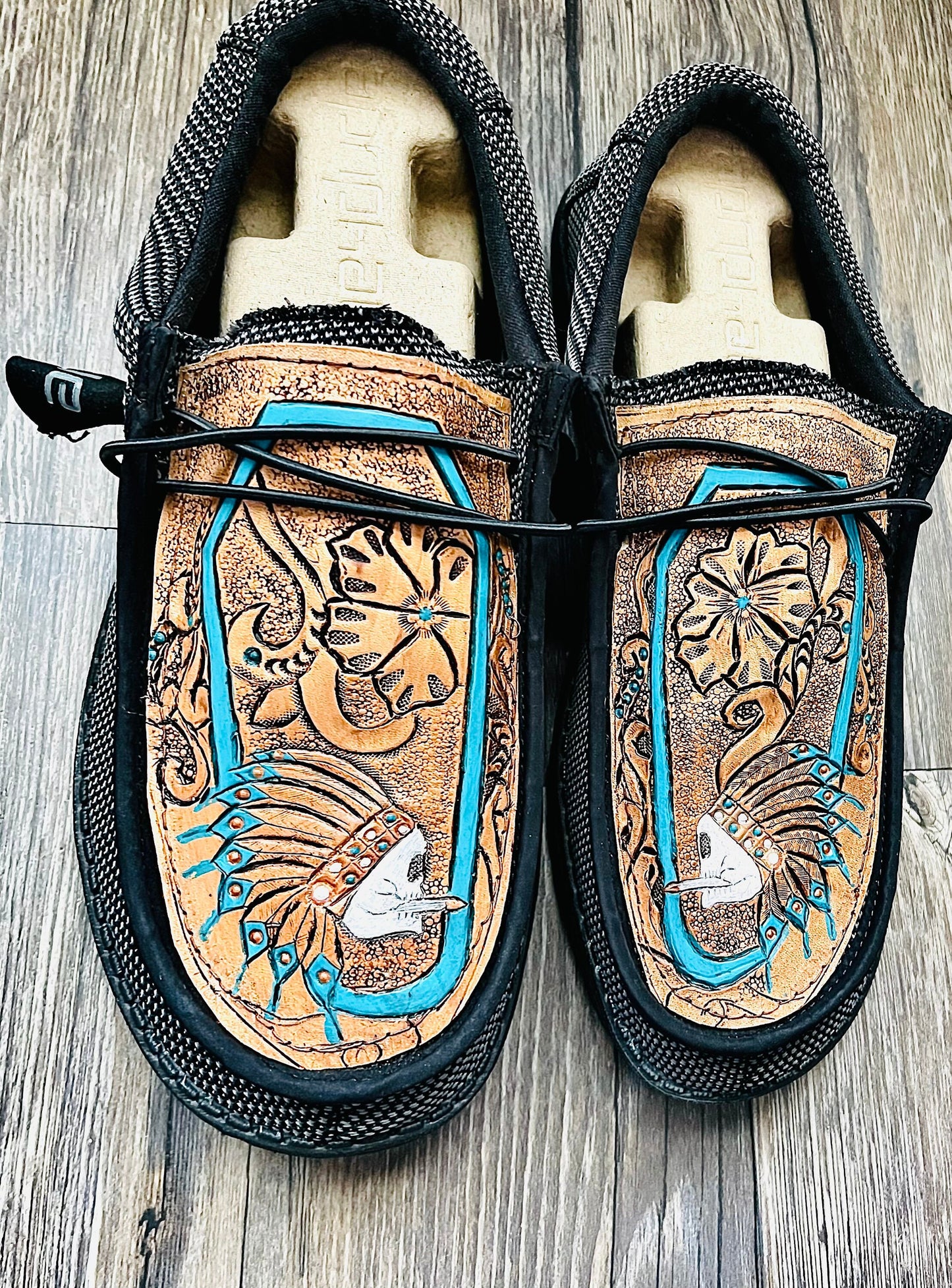 Men and Women Leather Dude Shoes